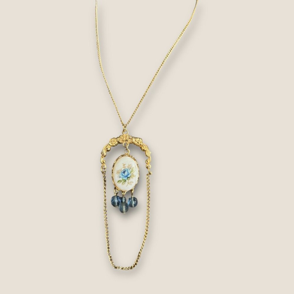 Vintage Gold Floral Porcelain Pendant Necklace With Blue Beads & Chain Accents - Picture 2 of 5